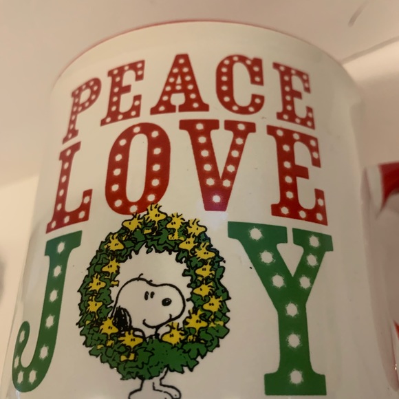 Peanuts Snoopy Holiday Ceramic Mug PEACE, LOVE,JOY - Picture 3 of 7